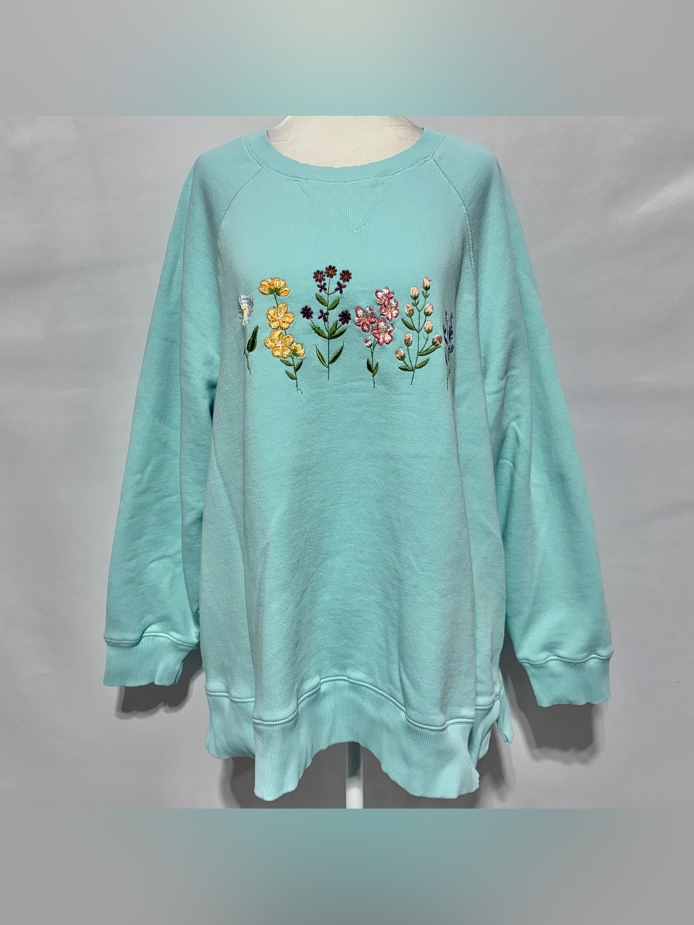 Coldwater Creek Floral Embroidered Crewneck Sweatshirt Blue Size 1X - Picture 2 of 14